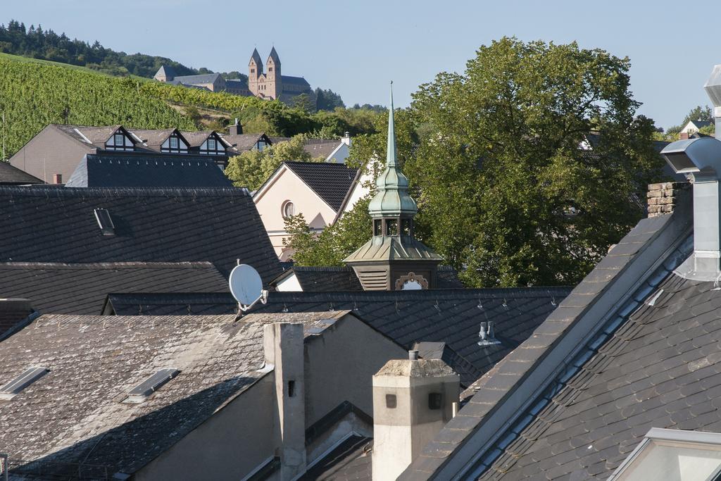 Hajo'S Germania Lodge & Irish Pub Rüdesheim am Rhein Dış mekan fotoğraf